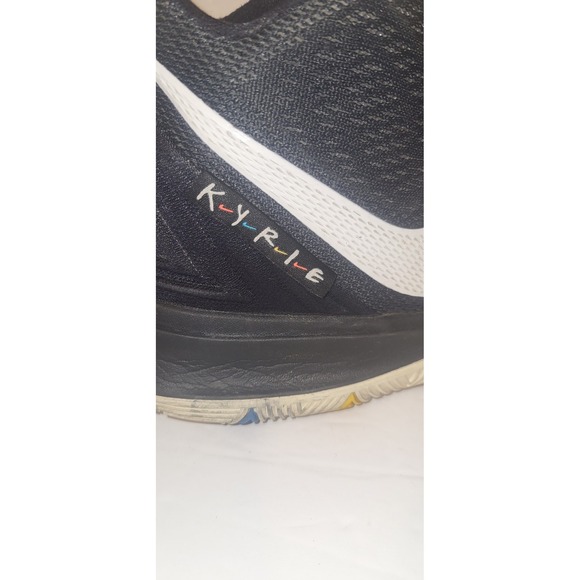 2019 Used NIKE KYRIE 5 V IRVING FRIENDS Missing‎ One Sole CRIMSON Men's 12. - Picture 6 of 11